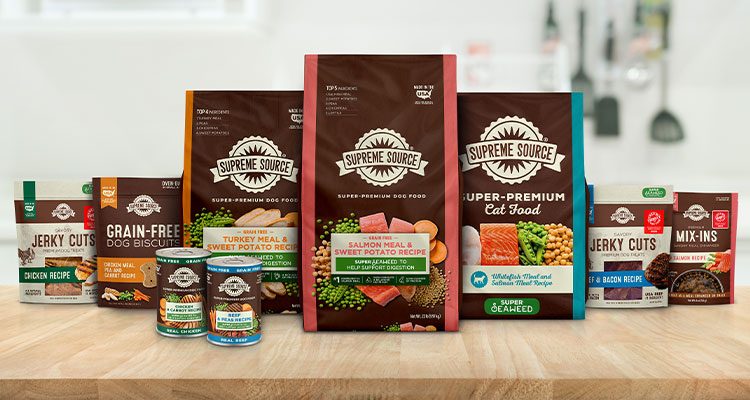 Driven by heritage and quality, American Pet Nutrition is expanding nationally to provide better animal nutrition a variety of Supreme Source pet food products