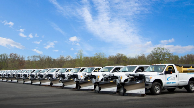The Retailer Execs’ Guide to Bundled Snow and Landscape Contracts for Multilocation Retailers Snow and landscaping service fleet. Image: Case Facilities Management Solutions.